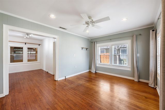 1218 S Myrtle ST, Georgetown, TX 78626
