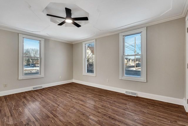 1231 Liberty STREET, La Crosse, WI 54603