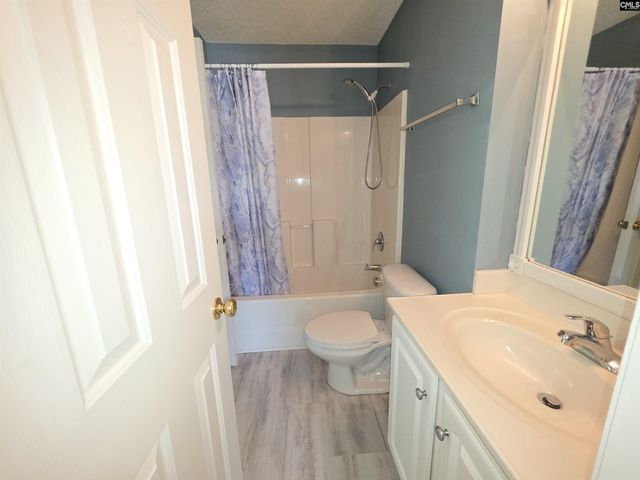 101 Weatherstone Road, Lexington, SC 29072