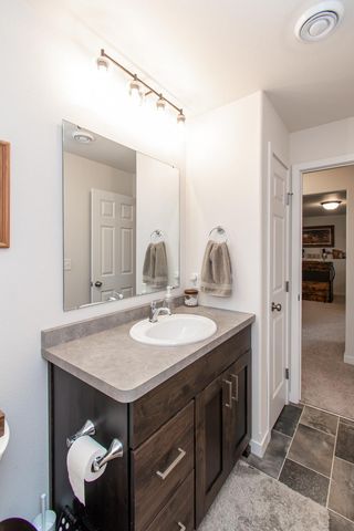 6608 27th Street S, Fargo, ND 58104