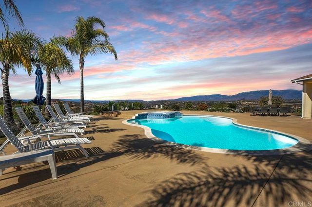 27051 Toyon Ridge Trail, Valley Center, CA 92082