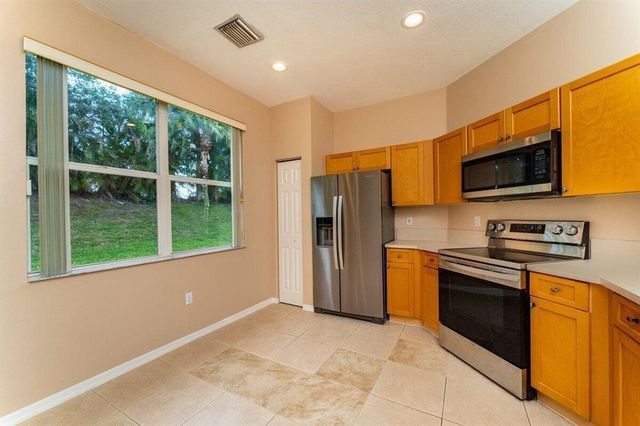 806 SW Rocky Bayou Terrace, Port St. Lucie, Port St Lucie, FL 34986