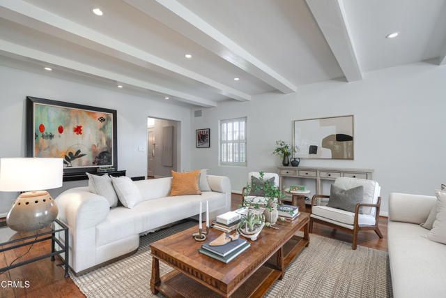 2051 Mendocino Lane, Altadena, CA 91001