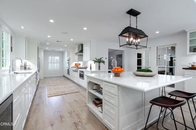 2051 Mendocino Lane, Altadena, CA 91001