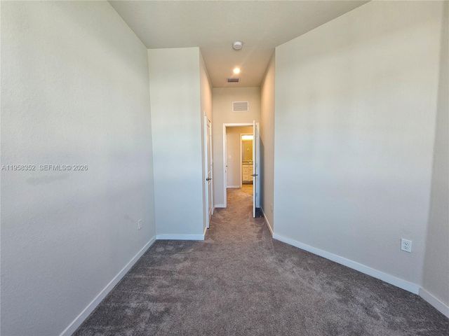 10824 SW 232nd Ter ., Homestead, FL 33032