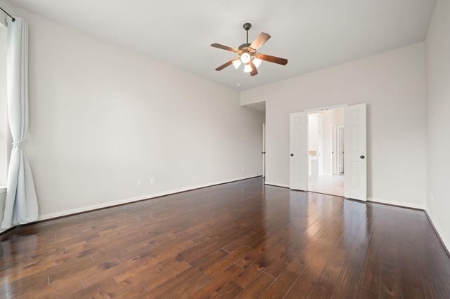 511 Somerset Drive, Sugar Land, TX 77479