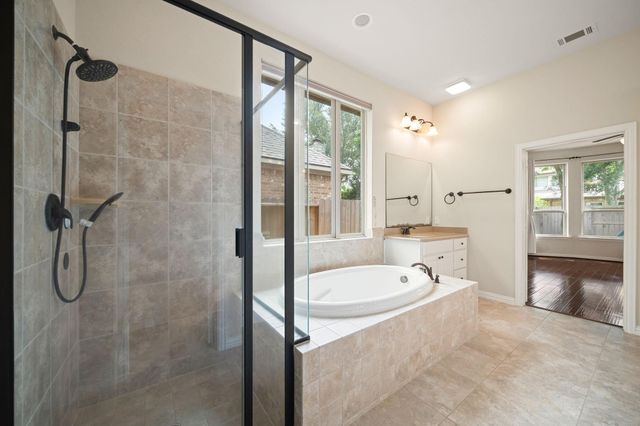 511 Somerset Drive, Sugar Land, TX 77479