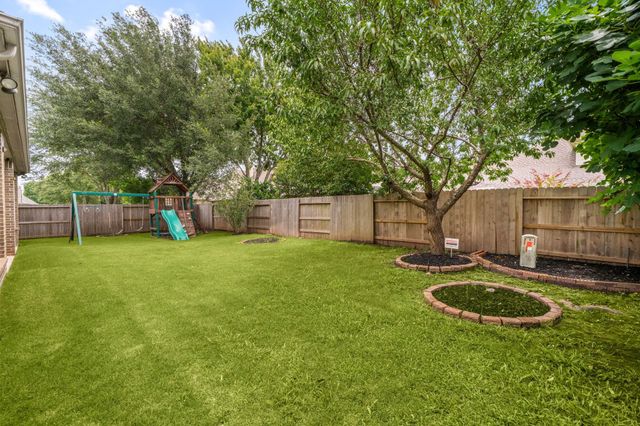 511 Somerset Drive, Sugar Land, TX 77479