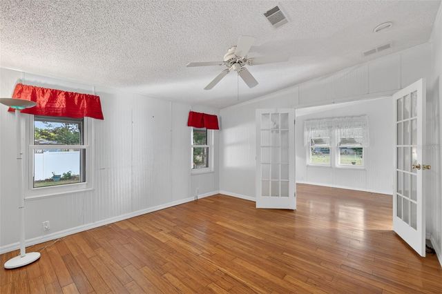 9165 SW 32ND CT., Ocala, FL 34476