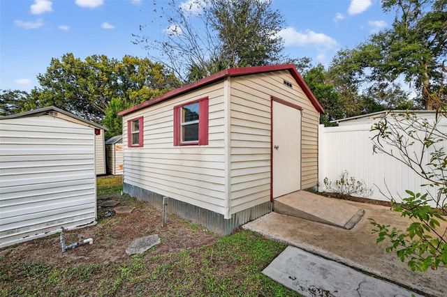 9165 SW 32ND CT., Ocala, FL 34476