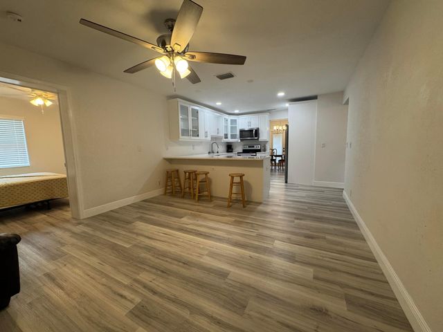 589 Cashiers Drive, West Palm Beach, FL 33413