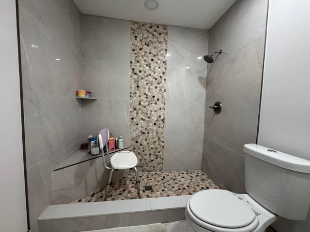 589 Cashiers Drive, West Palm Beach, FL 33413