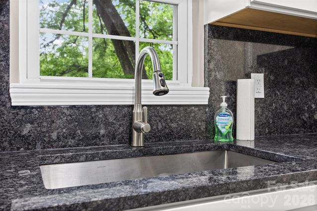 327 E Morrow Avenue, Monroe, NC 28112