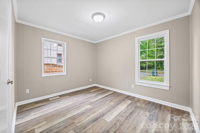 327 E Morrow Avenue, Monroe, NC 28112