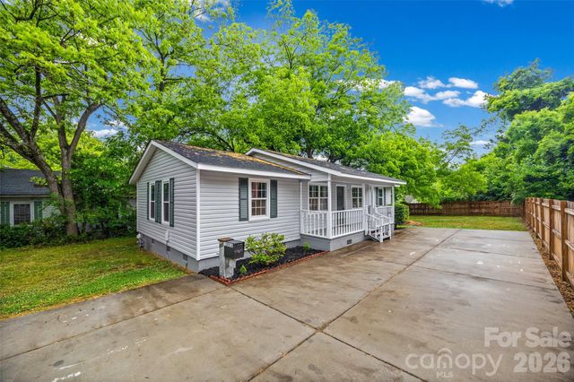 327 E Morrow Avenue, Monroe, NC 28112