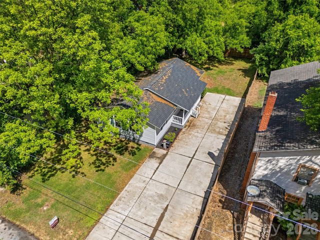 327 E Morrow Avenue, Monroe, NC 28112