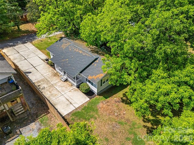 327 E Morrow Avenue, Monroe, NC 28112
