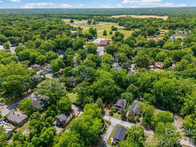 327 E Morrow Avenue, Monroe, NC 28112