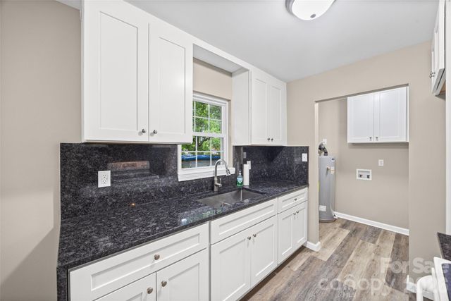 327 E Morrow Avenue, Monroe, NC 28112