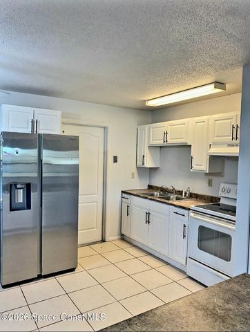 3020 Mary Street, Melbourne, FL 32904
