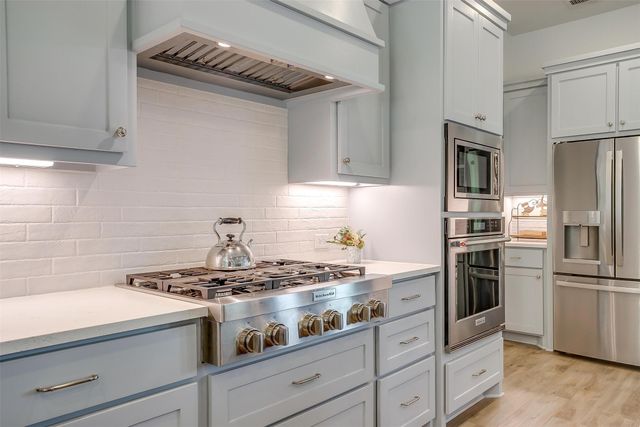 8028 Leven Links Street, Cleburne, TX 76033