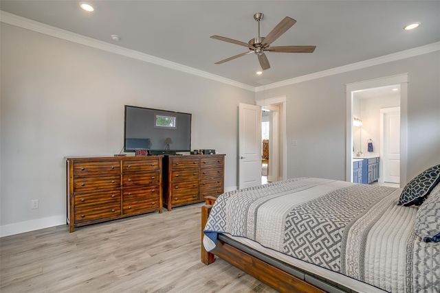 8028 Leven Links Street, Cleburne, TX 76033