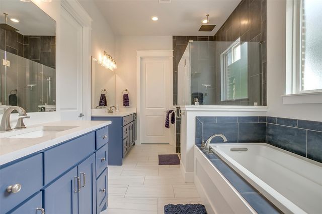 8028 Leven Links Street, Cleburne, TX 76033