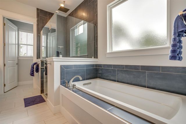 8028 Leven Links Street, Cleburne, TX 76033