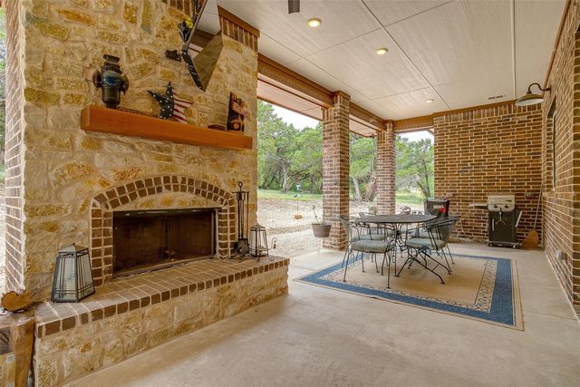 8028 Leven Links Street, Cleburne, TX 76033