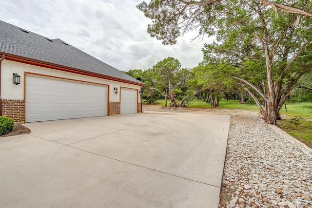 8028 Leven Links Street, Cleburne, TX 76033