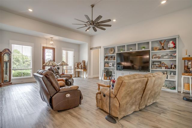 8028 Leven Links Street, Cleburne, TX 76033