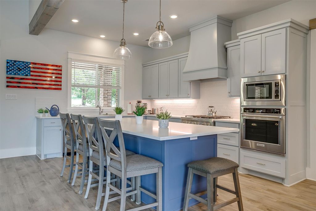 8028 Leven Links Street, Cleburne, TX 76033