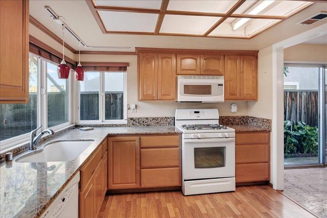 80 Cyclamen, San Jose, CA 95111