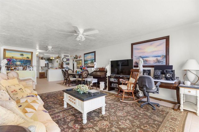 201 E Van Buren St 205, Hollywood, FL 33019