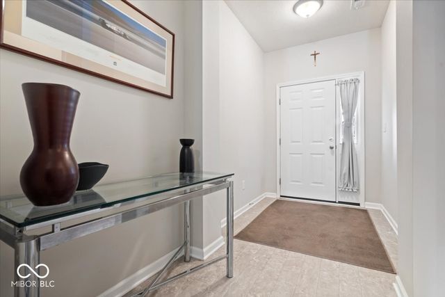 8138 Cagles Mill Trace, Avon, IN 46123