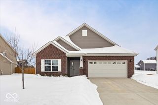 8138 Cagles Mill Trace, Avon, IN 46123