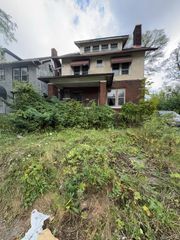 313 Monterey Street, Highland Park, MI 48203