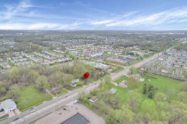 2423 Stelzer Road, Columbus, OH 43219