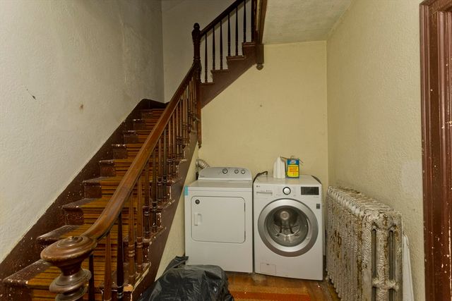 146 Beech St., Holyoke, MA 01040