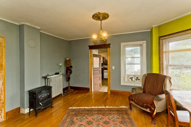 146 Beech St., Holyoke, MA 01040