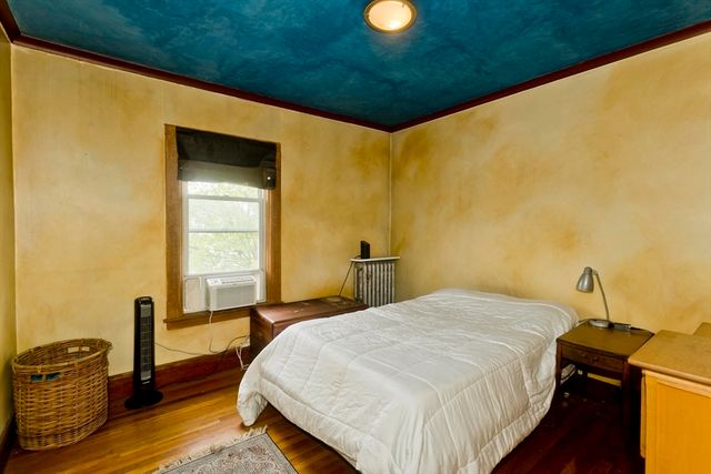 146 Beech St., Holyoke, MA 01040