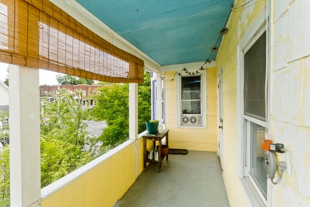 146 Beech St., Holyoke, MA 01040