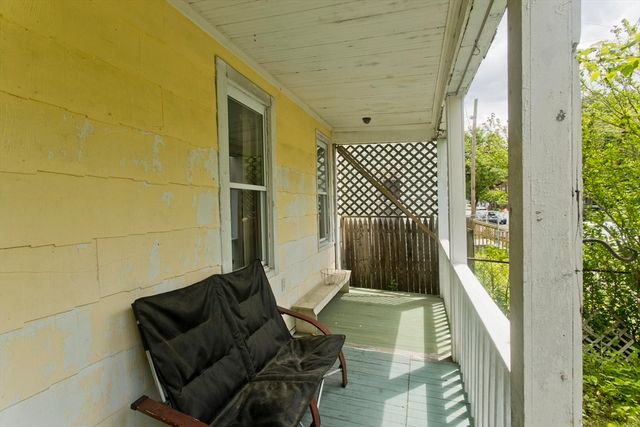 146 Beech St., Holyoke, MA 01040