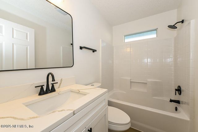 928 W DOTY BRANCH Lane, St. Johns, FL 32259