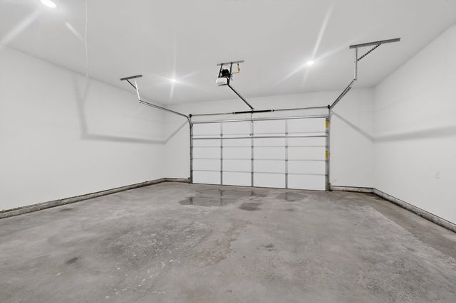 1011 Division Street, Greenville, TX 75401