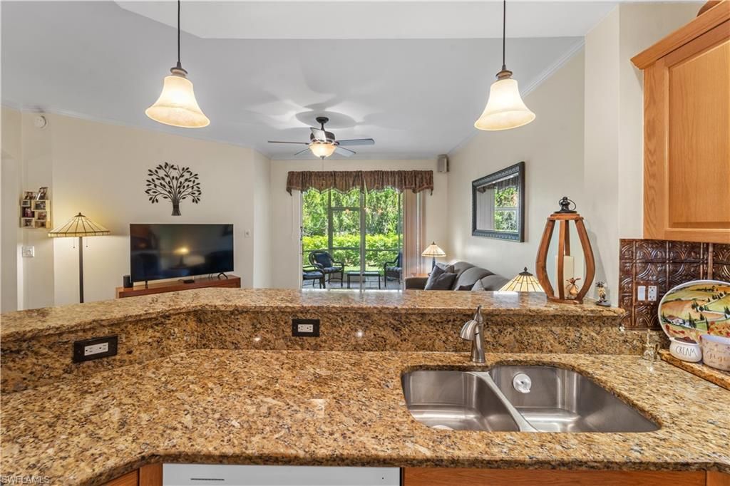 4263 Liron AVE 101, FORT MYERS, FL 33916 — photo 3
