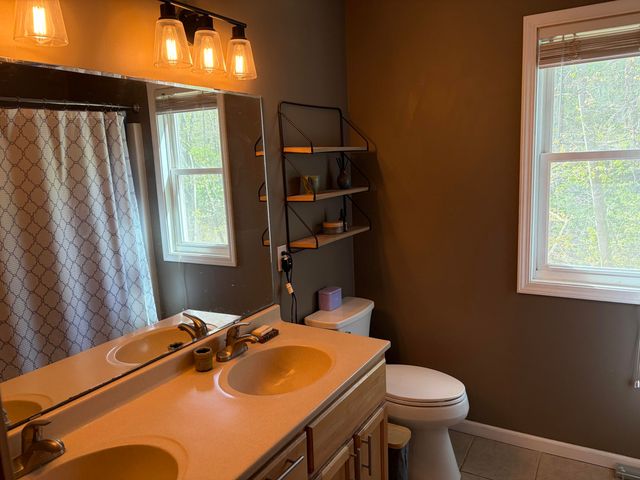 6050 Egan Avenue Se, Caledonia Twp, MI 49316