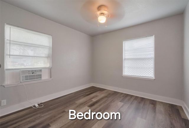 1311 Fred Street, El Campo, TX 77437