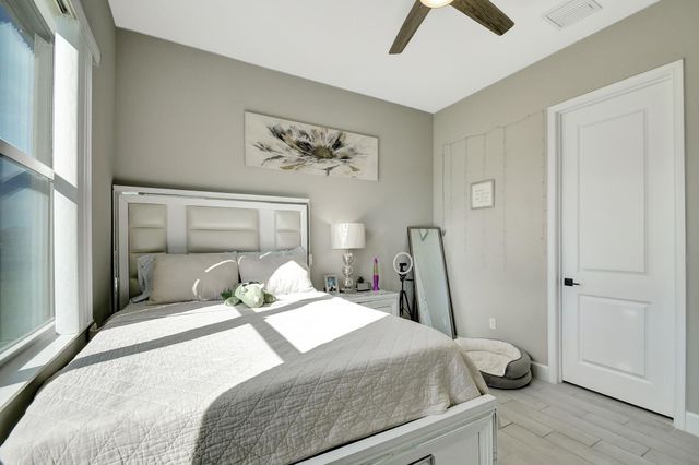 4964 Liberty Lane, Westlake, FL 33470