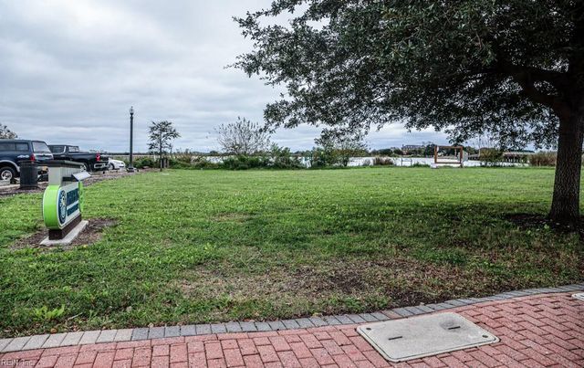 908 Old Buckroe RD, Hampton, VA 23663